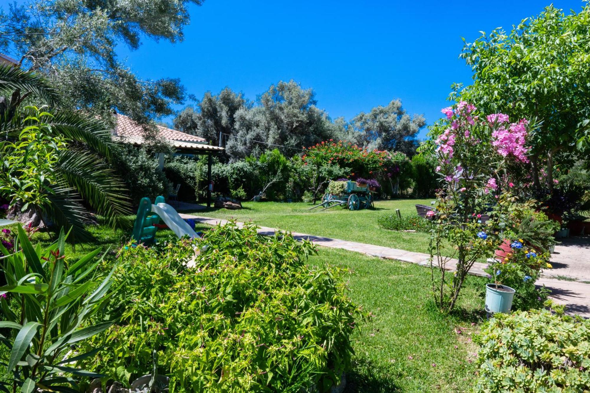 Villa Fenia Lefkada City ภายนอก รูปภาพ