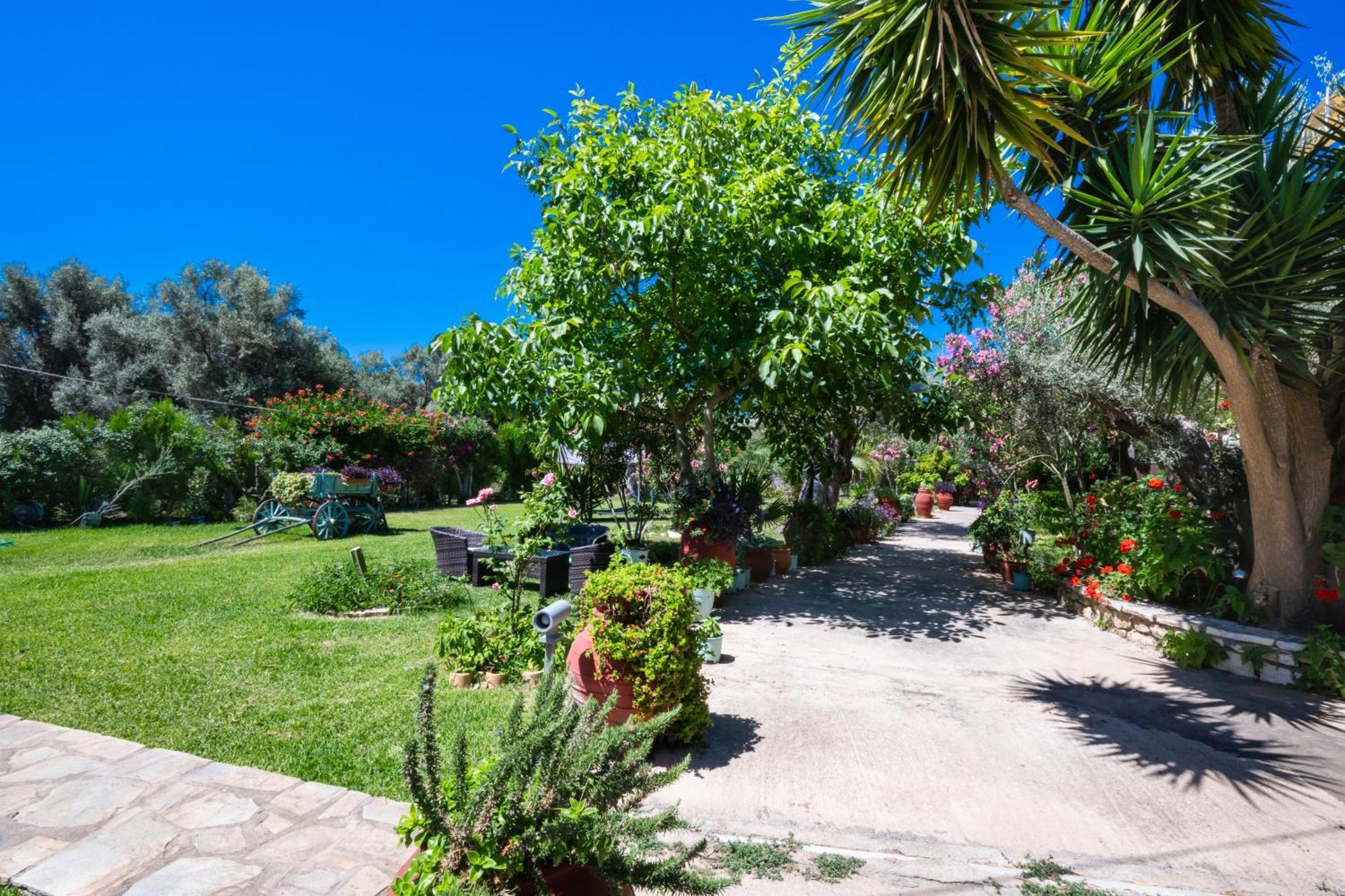 Villa Fenia Lefkada City ภายนอก รูปภาพ