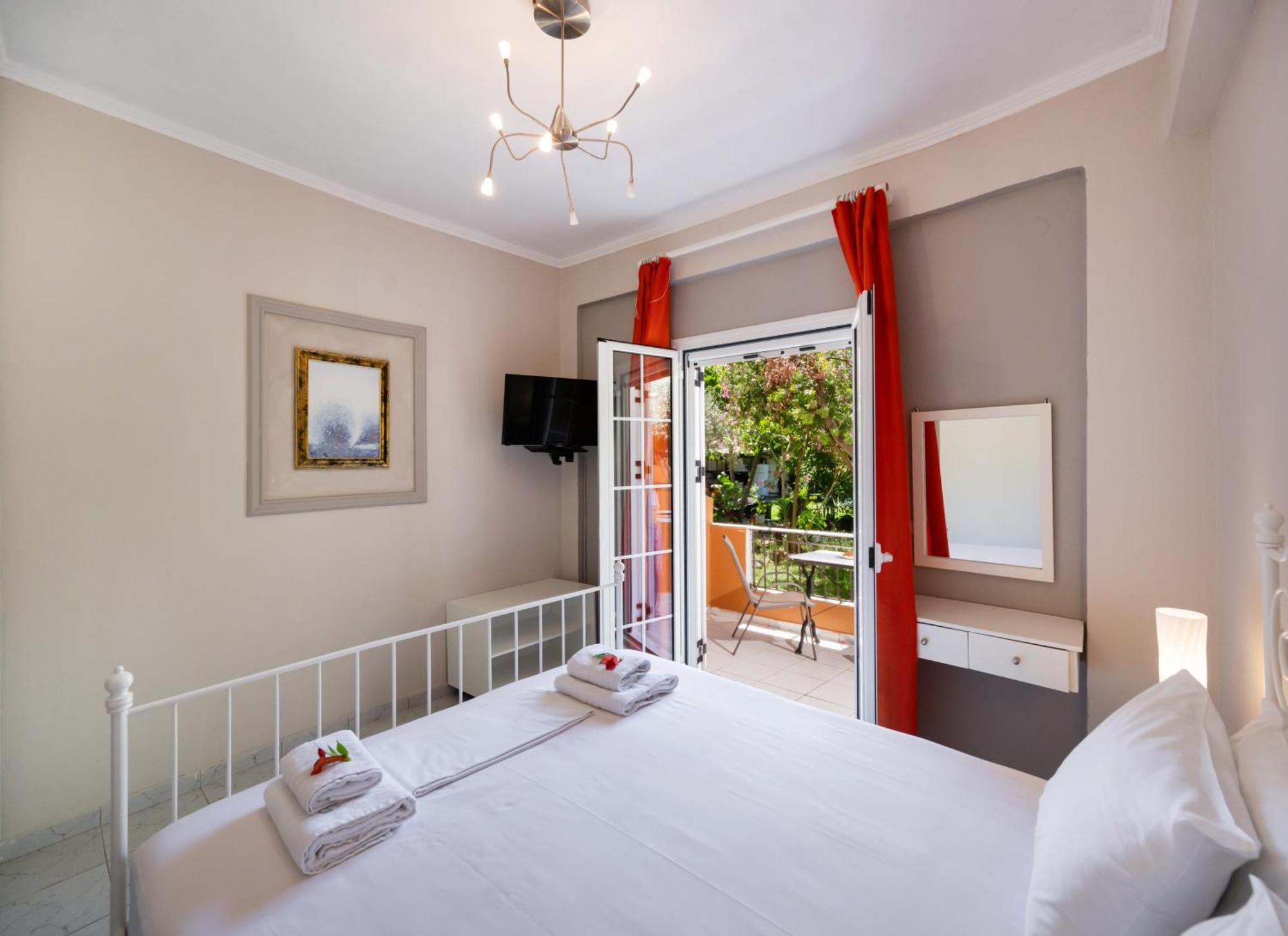 Villa Fenia Lefkada City ภายนอก รูปภาพ